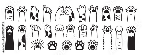 Paw doodle. cute cats paws hand drawn icon set. Outline drawing paws pet line clipart symbol collection