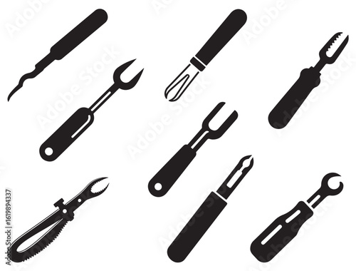 SEAM RIPPER SILHOUETTE