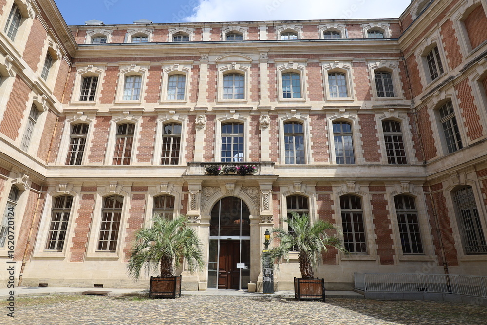 Obraz premium Le capitole, mairie, vue de l'extérieur, ville de Toulouse, département de la Haute Garonne, France