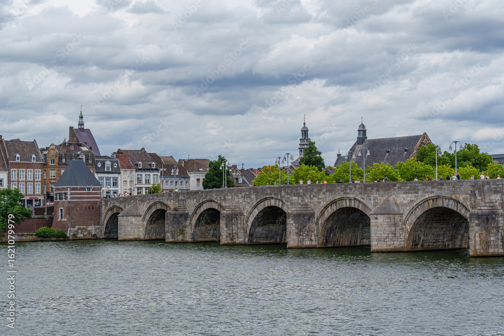 Fototapeta premium Maastricht in den Niederlanden