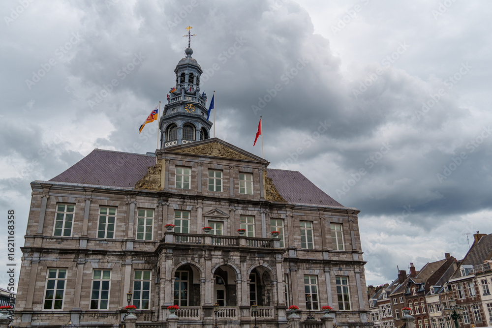 Obraz premium Maastricht an der Maas in den Niederlanden