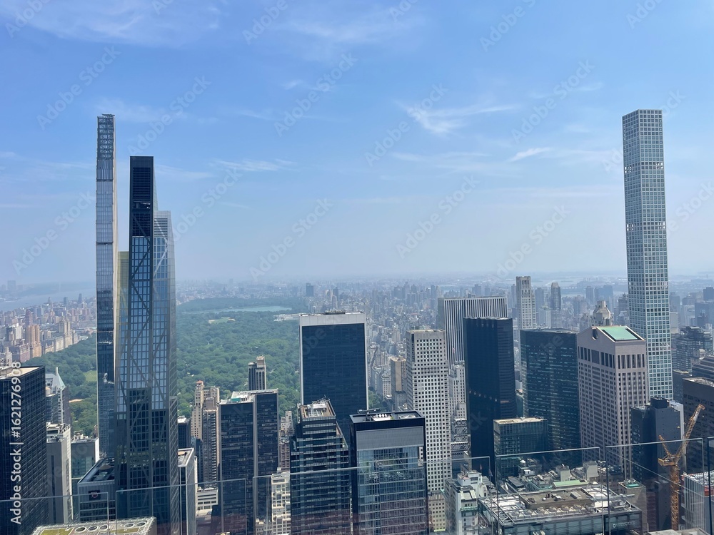 Fototapeta premium Panoramic View from Top of the Rock at Rockefeller Center, New York City. Sweeping panoramic view from the observation deck at the Top of the Rock, Rockefeller Center, in Midtown Manhattan, NYC. 