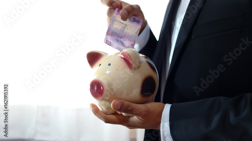 Canvastavla ahorro inversión alcancía dinero inflación