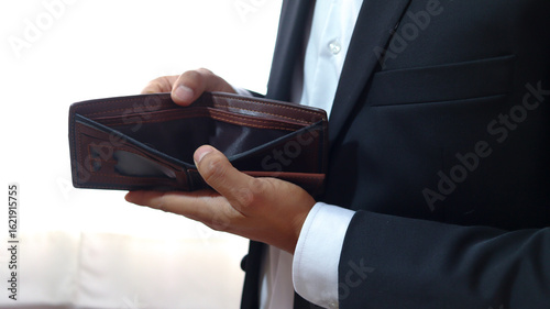 Cartera vacía sin dinero