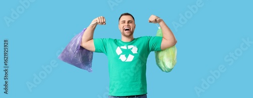 Male volunteer with garbage...