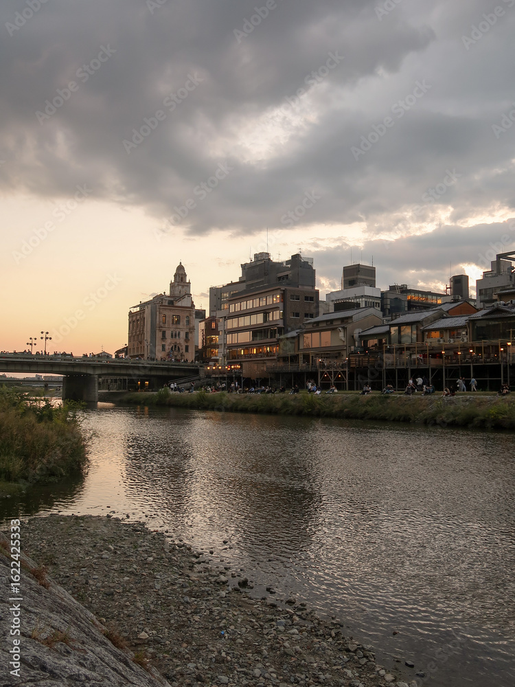 Obraz premium sunset over the river