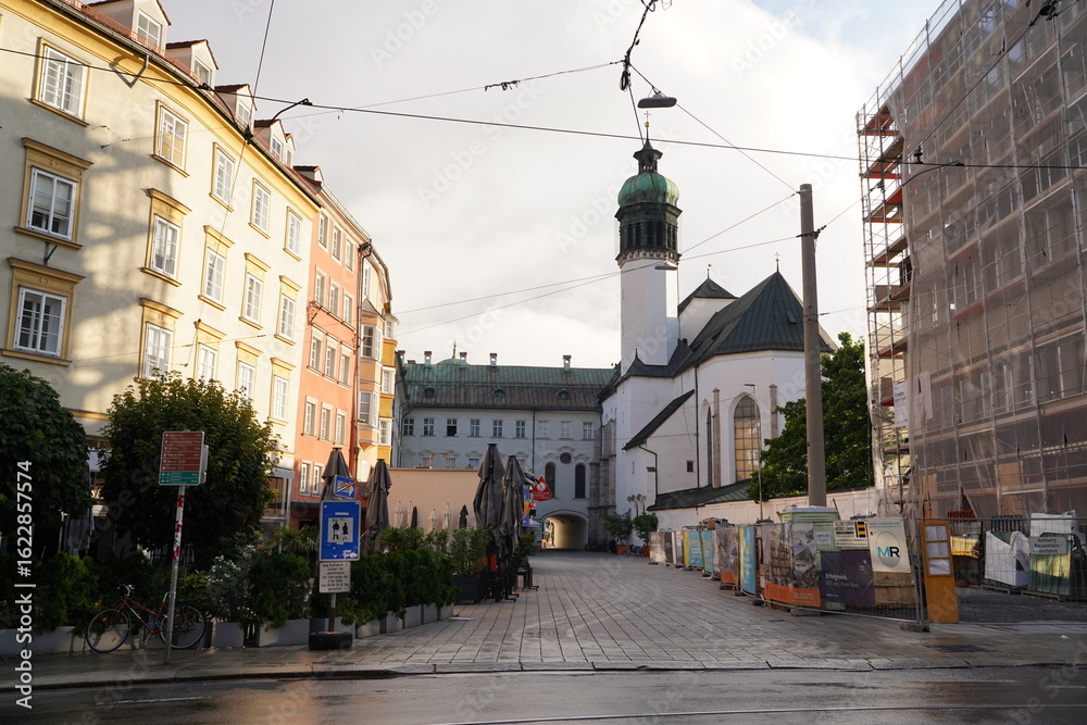 Obraz premium The city of Innsbruck, the capital of Tyrol (Austria)