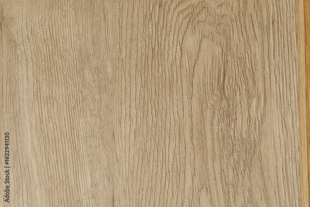 Naklejka premium High-resolution image of light brown wood grain, perfect for backgrounds and textures.