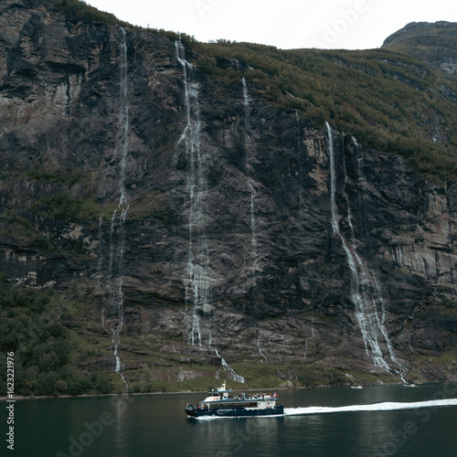 three sisters norway