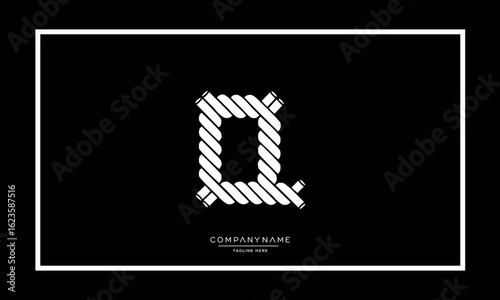 Alphabet letters Q or QQ logo monogram