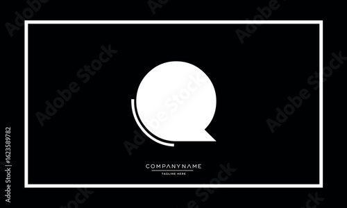 Alphabet letters Q or QQ logo monogram