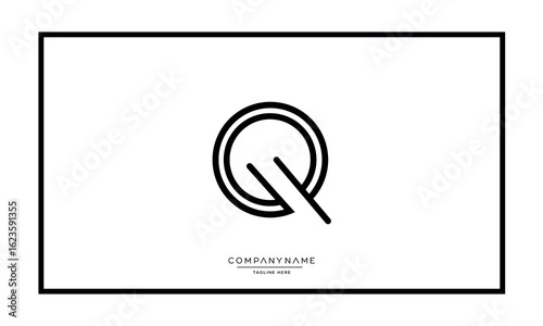 Alphabet letters Q or QQ logo monogram