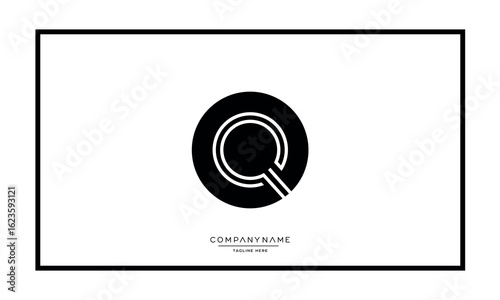 Alphabet letters Q or QQ logo monogram