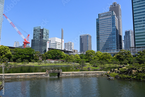 東京・浜松町の旧芝離宮恩賜庭園