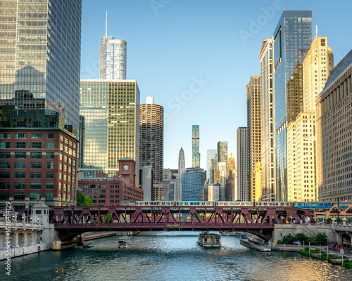 View of downtown Chicago with Chicago River and boats
