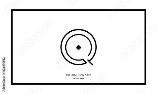 Alphabet letters Q or QQ logo monogram