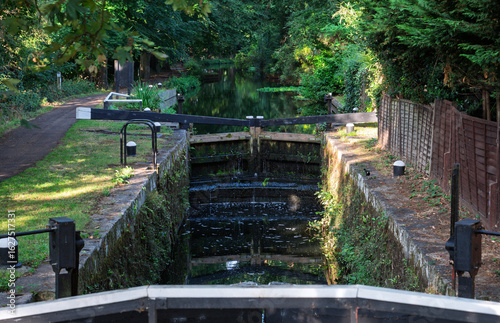 Lock number 6, on the Basingstoke canal