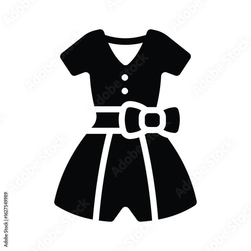 A captivating glyph icon of beach frock dress
