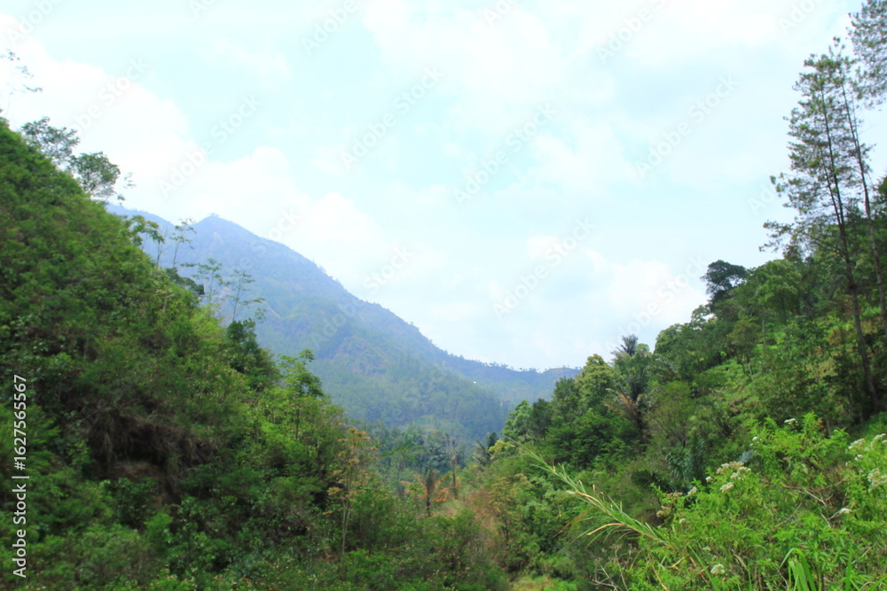 Fototapeta premium mountain landscape with blue sky
