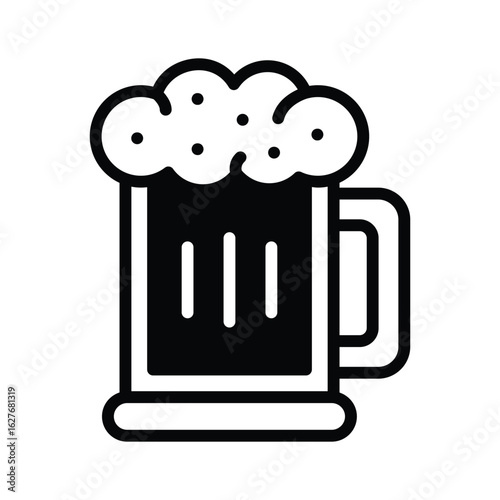 Trendy glyph icon of chilled beer bottle
