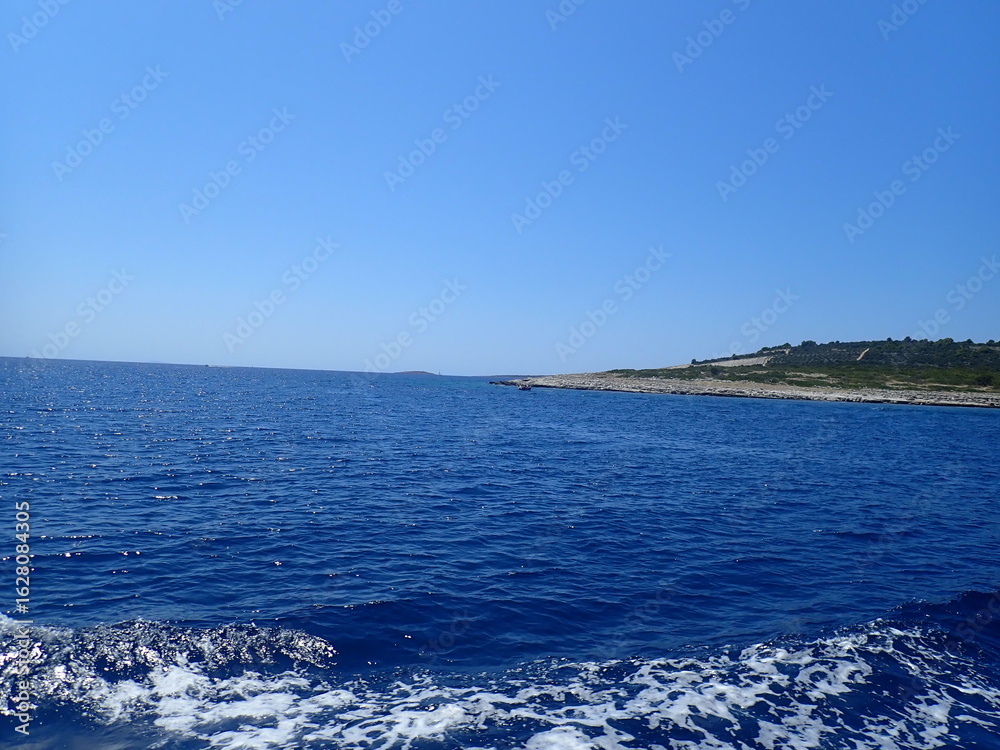 Naklejka premium sea and sky