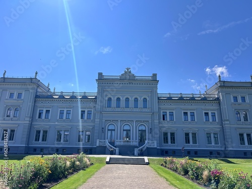 The Plunge manor has been mentioned since 1565. The main mansion was ordered to be built by the Oginskiai family in 1879, in a Neo-gothic style. This was their residential home.