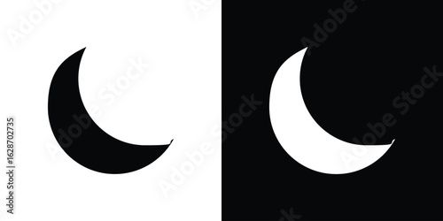 Moon icon flat vectors. set of silhouette vectors