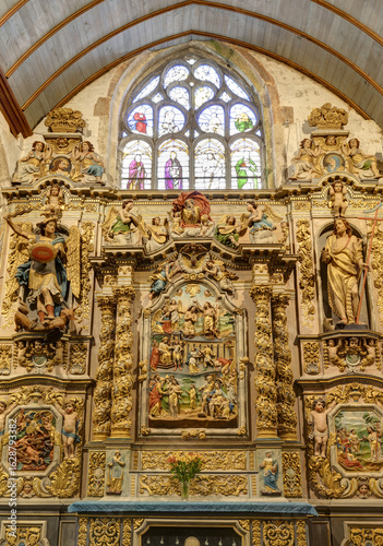 Enclos paroissial de Lampaul-Guimiliau dans le département du Finistère - Bretagne