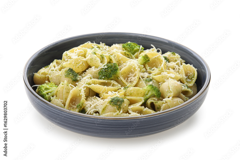 Naklejka premium Bowl of delicious conchigile rigate pasta with broccoli and cheese on white background