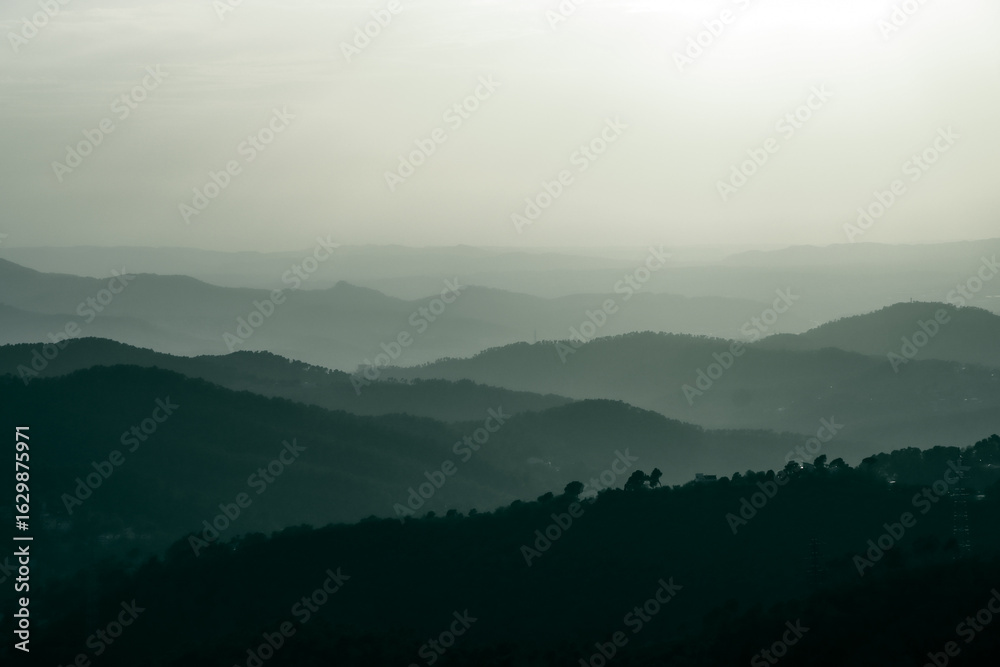 Fototapeta premium fog in the mountains