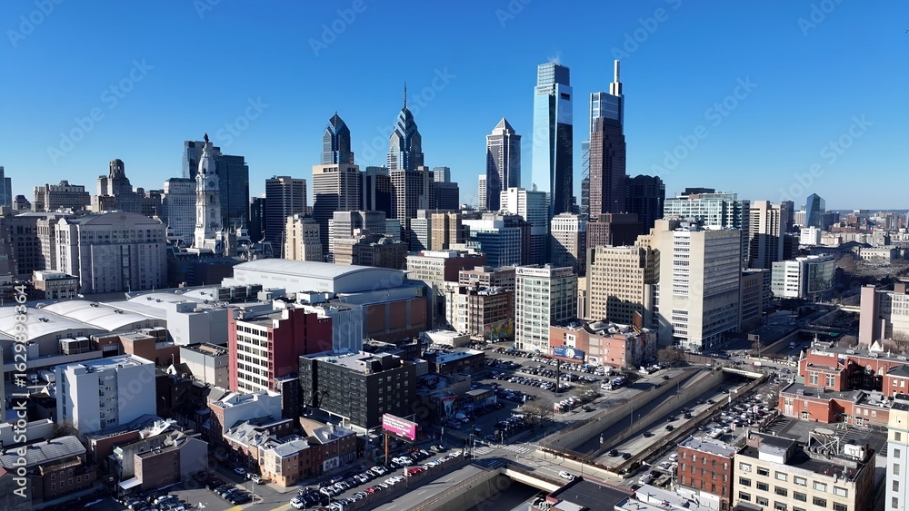 Fototapeta premium Downtown Philadelphia In Philadelphia Pennsylvania United States. Aerial View Of A Bustling Downtown Cityscape With Modern Buildings. Business Sky Downtown Cityscape. Business Downtown Panorama.