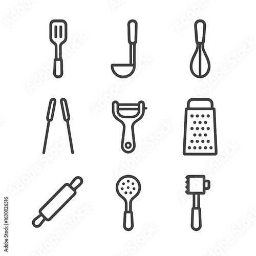 Kitchen Utensil Icons. Outline icon set of kitchen utensils: spatula, ladle, whisk, tongs, peeler, grater, rolling pin, slotted
