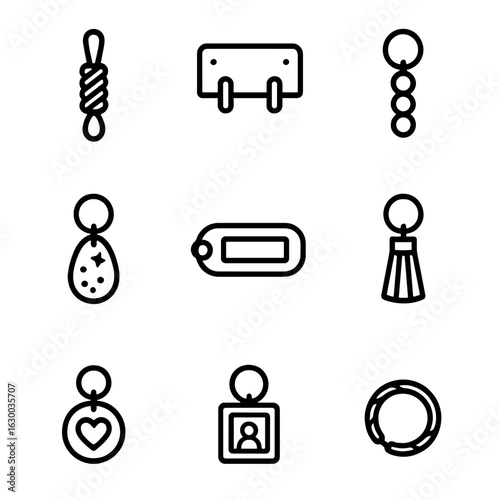 DIY Key Accessories Icons. Outline icon set of DIY key accessories: paracord lanyard, wood key hanger, beaded keychain, resin key