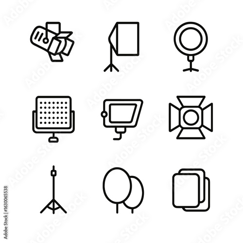 Theatrical Icon Set. Outline icon set of theatrical and studio illumination: spotlight, softbox, ring light, LED panel, floodlight