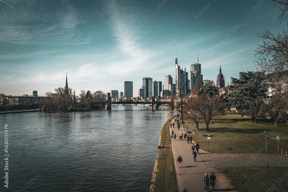 Fototapeta premium Panorama of the city of Frankfurt