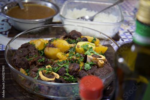 Chambaril feito por dona Marisa é um prato típico da culinária pernambucana. Chambaril made by Dona Marisa is a typical dish of Pernambuco cuisine.