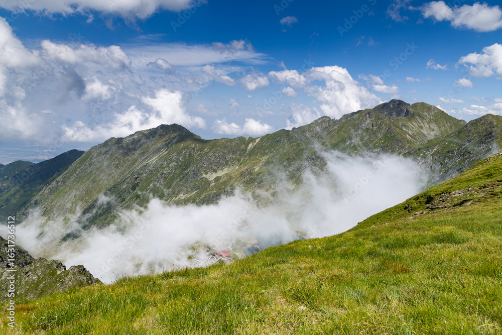 Fototapeta premium fagaras mountains with Balea lake