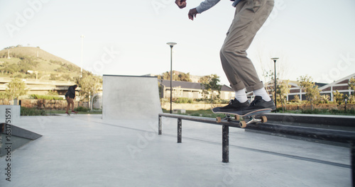 Canvastavla Man, skateboard and stunt in city, railing and fitness with trick, training and extreme sports