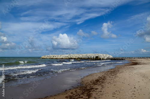 Fototapeta Naklejka Na Ścianę i Meble -  The new pier on the Baltic Sea coast.