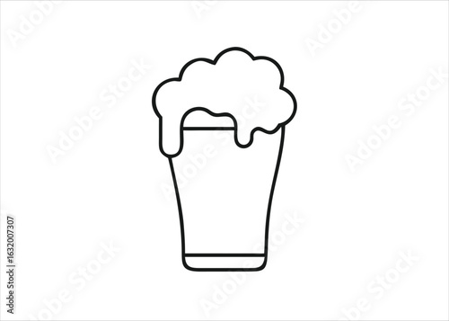 A single black beer glyph icon representing a beverage with a frothy head displayed clearly isolated on white background