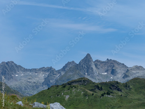 Obraz na płótnie massif des aiguilles rouges en haute savoie