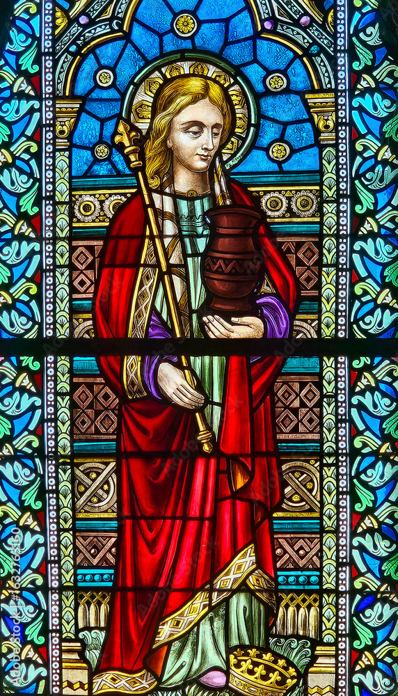 Fototapeta premium Stained Glass – Saint Isabella with Crown and Vessel, Rochefort Church, Belgium