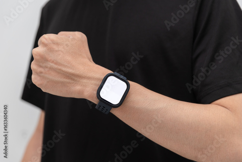 Wear the smartwatch on your left wrist.