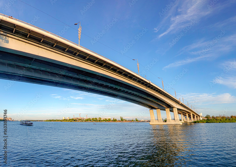 Obraz premium Voroshilovsky bridge in Rostov