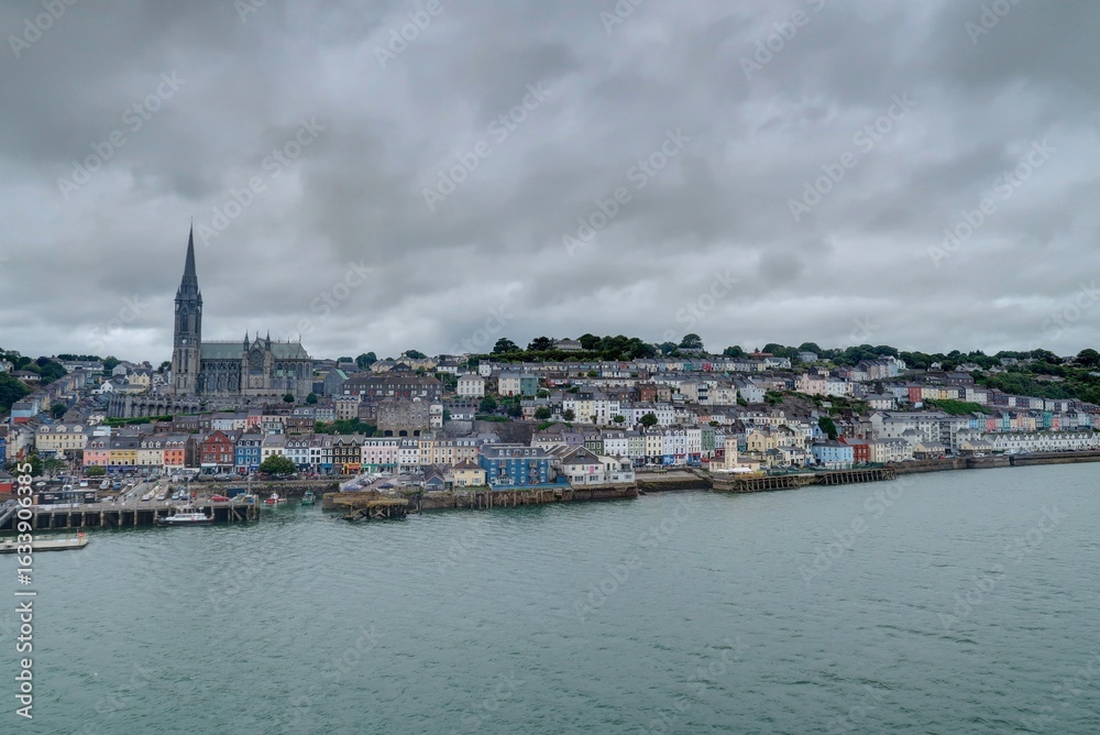 Obraz premium Cork en Irlande: port et centre ville