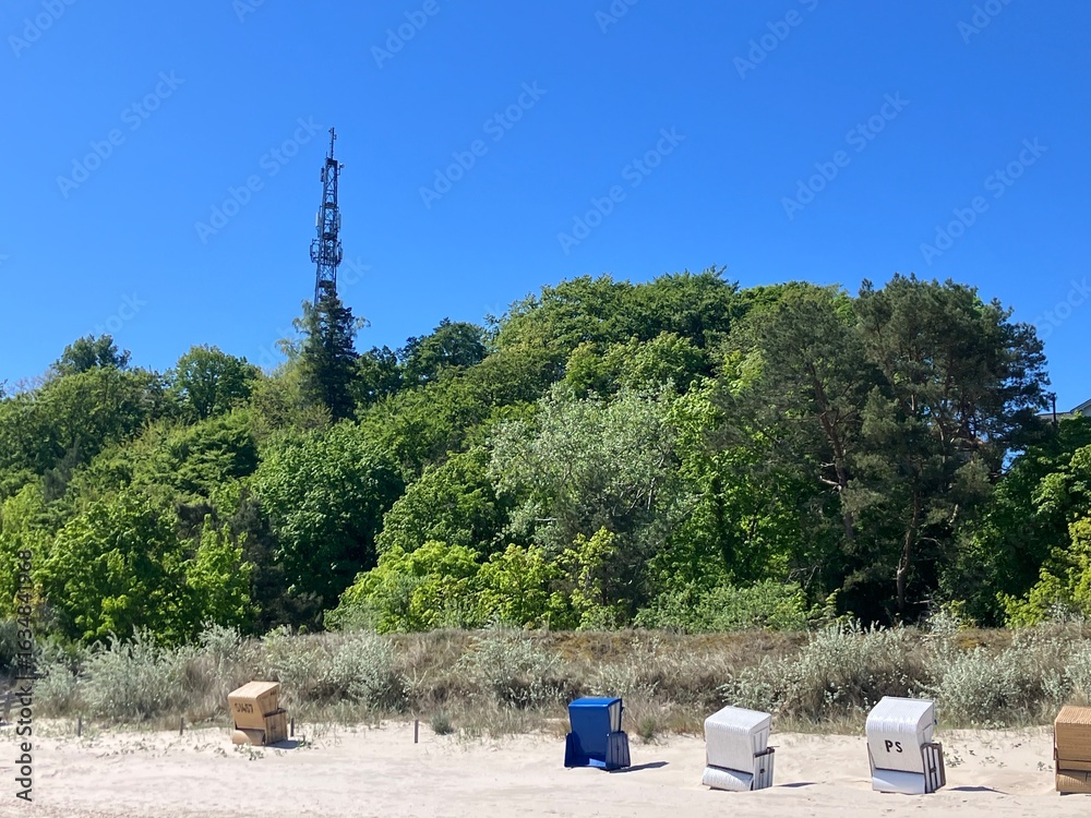 Obraz premium Blick auf den Strand der Gemeinde Heringsdorf auf der Insel Usedom 