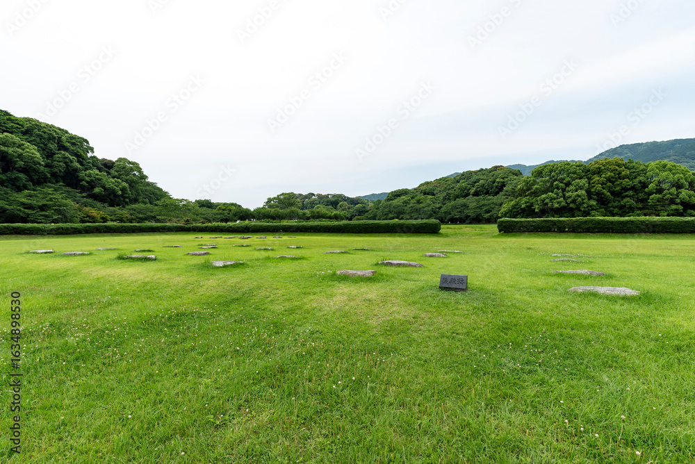 Fototapeta premium 大宰府政庁跡 後殿跡 福岡県太宰府市