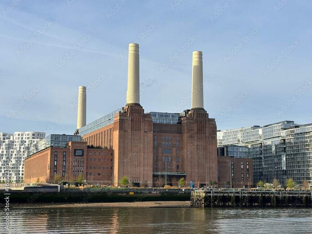 Obraz premium London Batersea Power Station