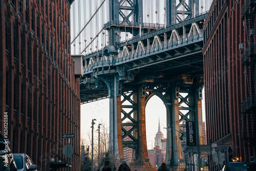 brooklyn bridge new york city