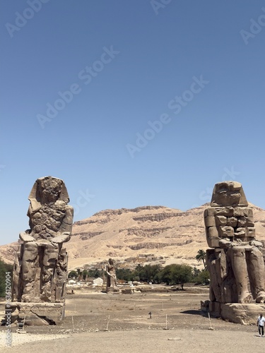 MEMNON